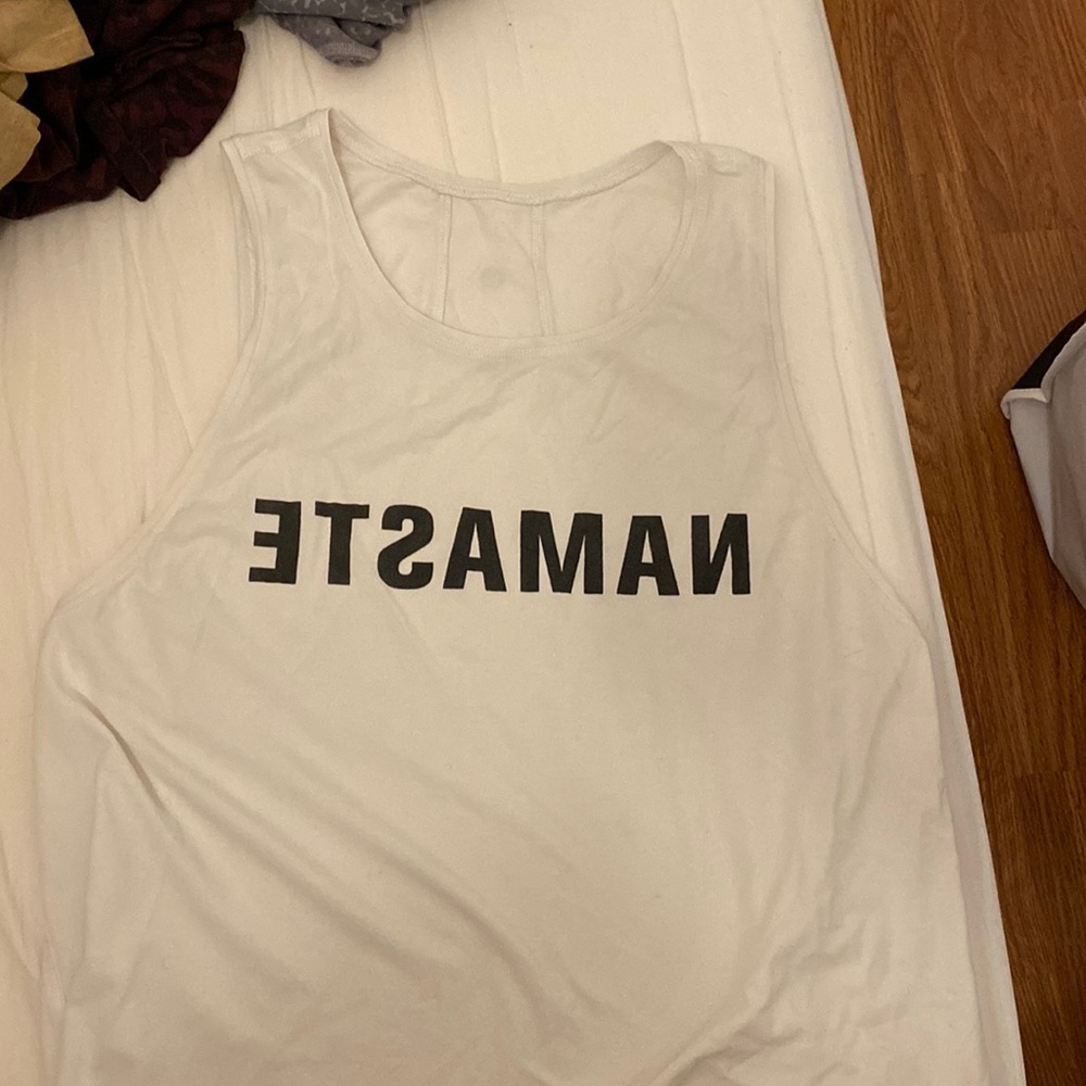Lululemon muscle tank